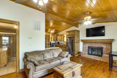 Ozarks Waterfront Home w/ Dock & Marina Access House in Lake of the Ozarks