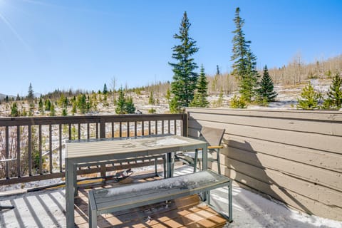 Multi-Level Haven 3 Mi to Lake Dillon House in Wildernest