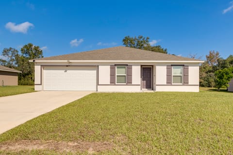 3 Mi to SummerGlen Golf Club: Ocala Getaway! House in Florida