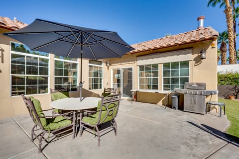 Walk to Dtwn Palm Springs! Chic Desert Oasis House in Palm Springs