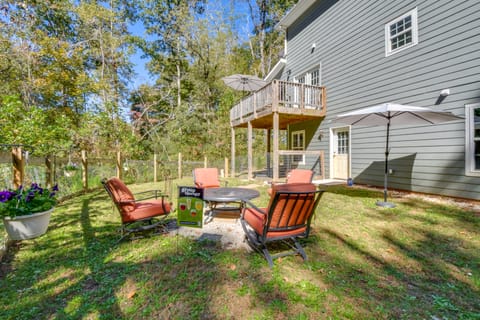 Explore Historic North Georgia! Group-Ready Escape House in Lake Lanier