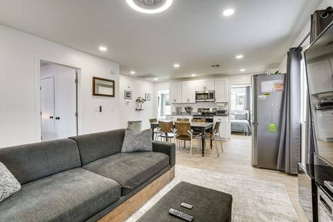 Hike, Golf & Explore: Pet-Friendly Phoenix Casita! House in Laveen Village