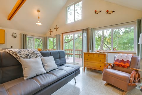 Cozy Hideaway on Key Peninsula w/ Serene Views! Apartment in Puget Sound