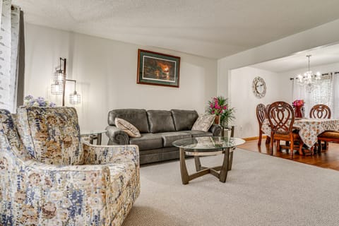 12 Mi to Dtwn St Paul: Extended Stay in Woodbury! House in Woodbury