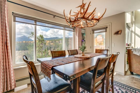 3 Mi to Dtwn: Pet-Friendly Condo in Silverthone Apartment in Wildernest