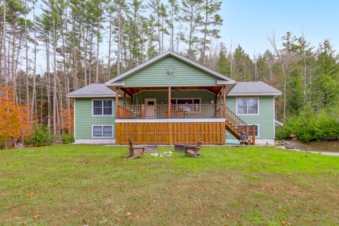 Year-Round Loon Lake Retreat: Ski, Hike, Explore! House in Capital District, NY, USA