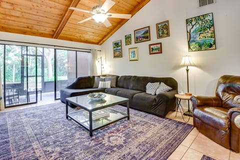 5 Mi to Anna Maria Island: Apt w/ Pool Access! Apartment in Bradenton