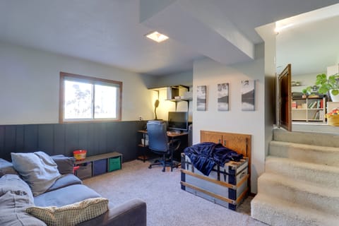 11 Mi to Maple Lake: Family-Friendly Fertile Home House in Minnesota