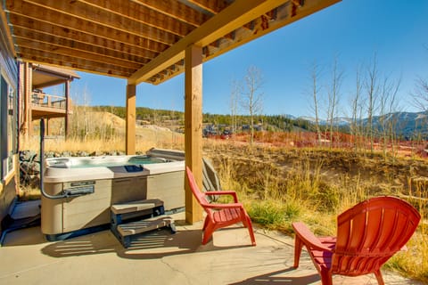 < 5 Mi to Winter Park: Family Base Camp w/ Hot Tub Apartment in Fraser