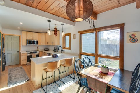 Group Ski Retreat: Drive to Beaver Creek & Vail! Apartment in Eagle