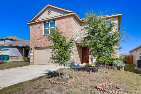 Spacious San Antonio Family Retreat Near SeaWorld! House in San Antonio