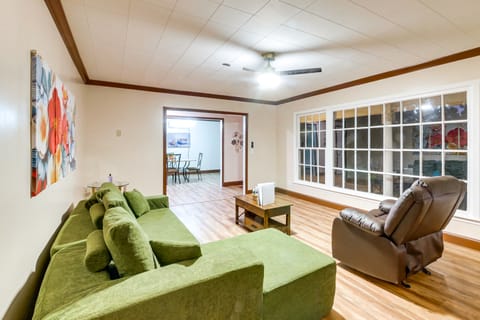 Stocked Pond: Country Retreat in Oglethorpe! House in Georgia