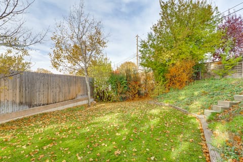 20 Mi to Alta Ski Area: Modern Retreat w/ Yard! Apartment in Millcreek