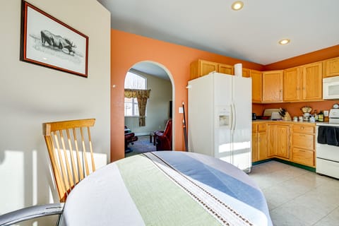 Dog Friendly! Helena Valley Home w/ Mtn Views House in Idaho