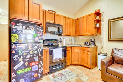 < 2 Mi to Park City Mtn: Studio w/ Hot Tub Access Apartment in Park City