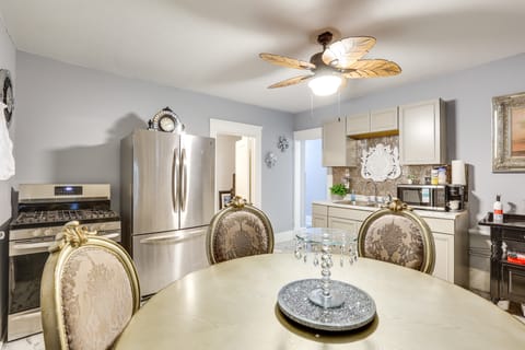 Canton Condo Near Football Hall of Fame & Dtwn! Apartment in Canton