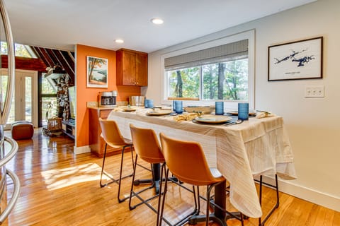 Modern A-Frame w/ Pool Access & Boat Slip! House in Fairfield Bay