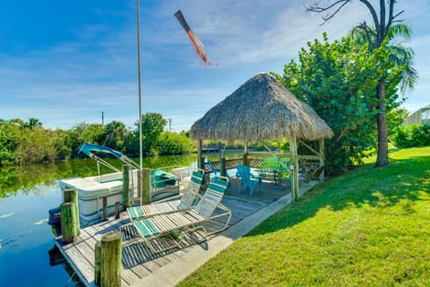 Canal-Front Escape w/ Dock & Pool in Cape Coral House in Cape Coral