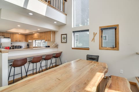 Private Sauna! Spacious Ski Condo Near Winter Park Apartment in Fraser