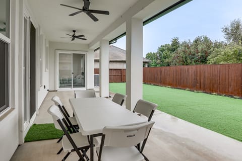 Sip, Dine & Unwind: Spacious Lodi Gem w/ Patio! House in Lodi