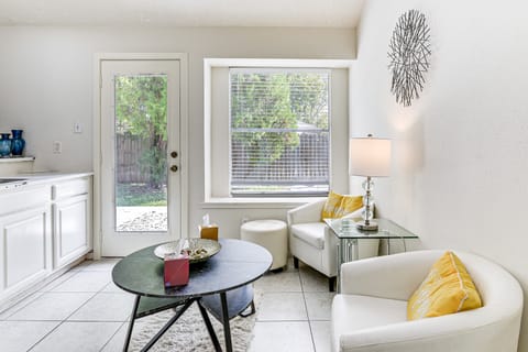 Extended Stay in Sugar Land! Family Home w/ Yard House in Sugar Land