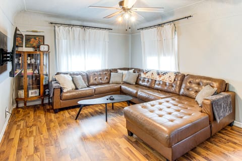 Updated & Charming! Waterloo Home w/ Patio House in Waterloo