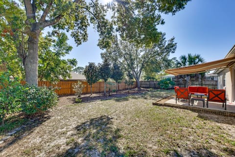 4 Mi to Weeki Wachee Springs! Fun-Filled Home House in Spring Hill