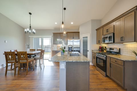 < 1 Mi to Rio Grande Trails: Quiet Alamosa Escape House in Alamosa