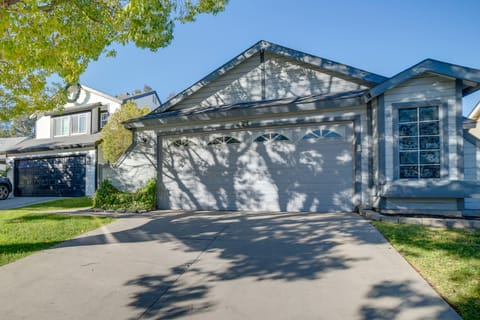 Home 8 Mi to Dtwn Riverside: Families Welcome! House in Moreno Valley