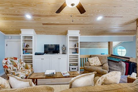 Historic Barn in Mississippi: Equestrian Getaway! Apartment in Mississippi