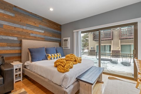 Pool & Hot Tub Access: Park City Studio w/ Balcony Apartment in Park City