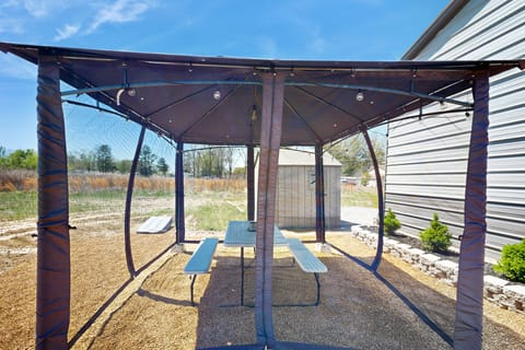 Close to Reelfoot Lake! Dog-Friendly Retreat Apartment in Tennessee