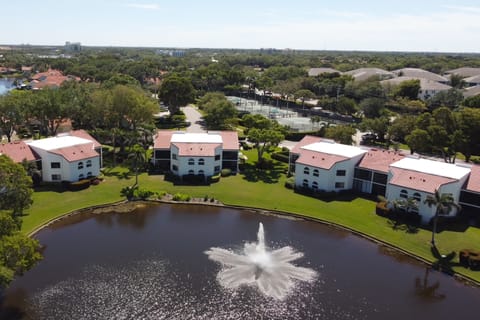 < 1 Mi to Beach! Top-Floor Naples Retreat w/ Pool Apartment in Pelican Bay