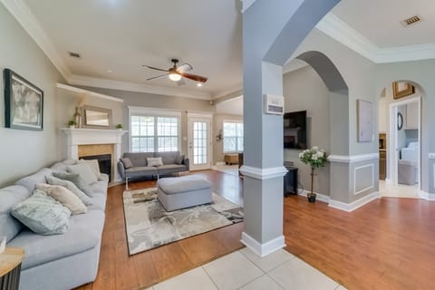 Family-Friendly Home w/ Large Yard in Valdosta House in Valdosta