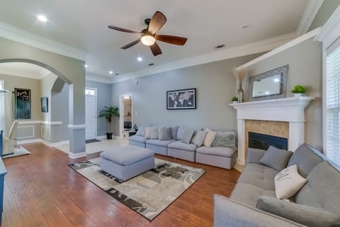 Family-Friendly Home w/ Large Yard in Valdosta House in Valdosta