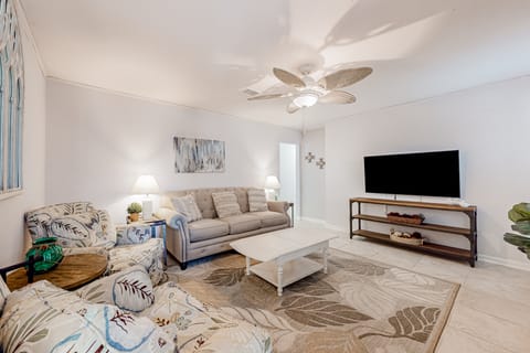 2 Mi to Airport! Pensacola Family Home Near Park House in Pensacola