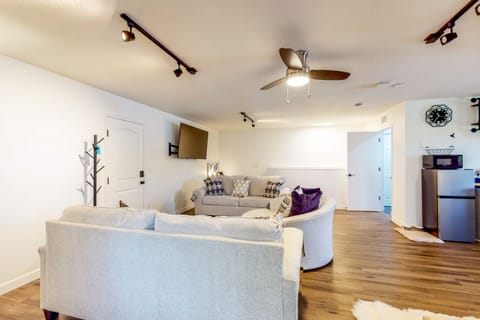 Dog-Friendly Apt w/ Fenced Yard in Winter Park Apartment in Orlando