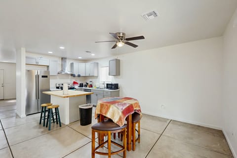 Dog-Friendly Getaway w/ Yard in Tucson! House in Catalina Foothills