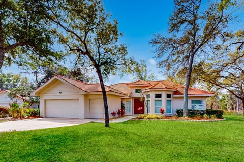 Golfer's Oasis w/ Pool in Black Diamond Ranch! House in Florida