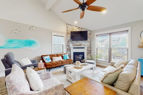 7 Mi to Beach! Panama City Getaway w/ Patio Apartment in Highway 30A Florida Beach