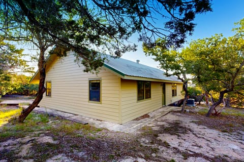Hill Country Views & Patio: Private Home House in Pipe Creek