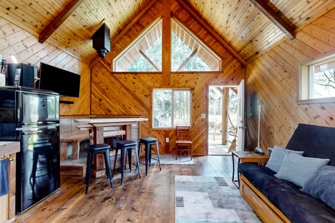 Romantic 15-Acre Hideout Near Foster Creek! House in Washington