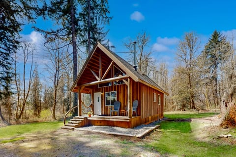 Romantic 15-Acre Hideout Near Foster Creek! House in Washington