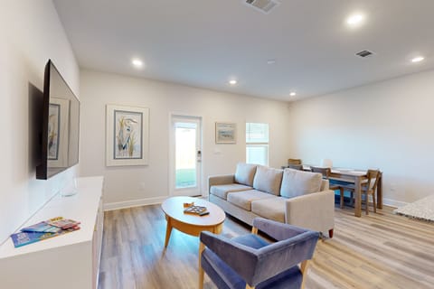 Steps to Sand & Surf! Family-Friendly PCB Retreat Apartment in Panama City Beach