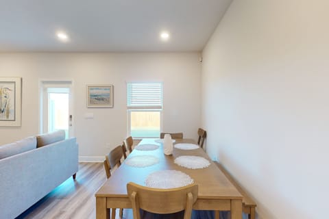 Steps to Sand & Surf! Family-Friendly PCB Retreat Apartment in Panama City Beach