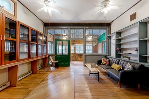 Games Galore! Riverfront Group Retreat in McDowell House in Shenandoah Valley