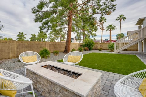 2 Mi to Dtwn: Gorgeous Gilbert Gem w/ Private Yard House in Gilbert