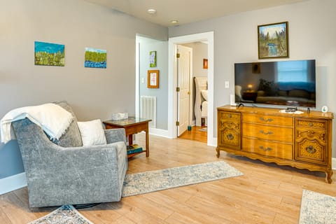 2 Mi to Dtwn Paducah! Family Getaway w/ Yard House in Paducah