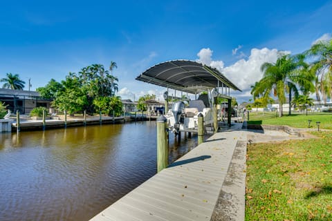2 Mi to Marina & Beach: Cape Coral Home w/ Dock House in Cape Coral