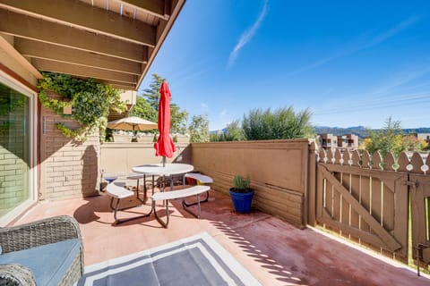 Red Rock Serenity! Walkable West Sedona Home Apartment in Sedona
